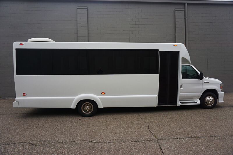 Limo bus service in Waterford